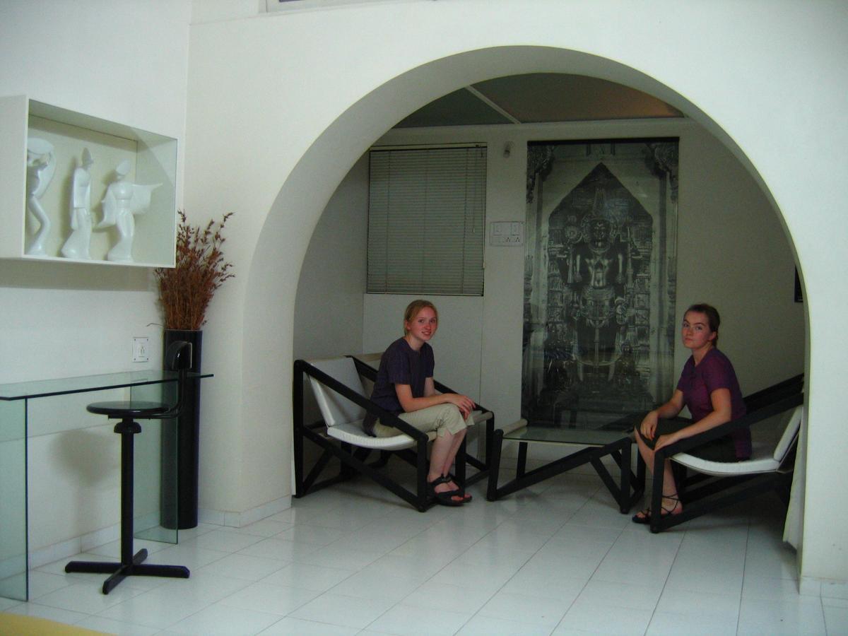 Hotel Plaza -Booking For Foreign Tourist- Jalgaon Экстерьер фото