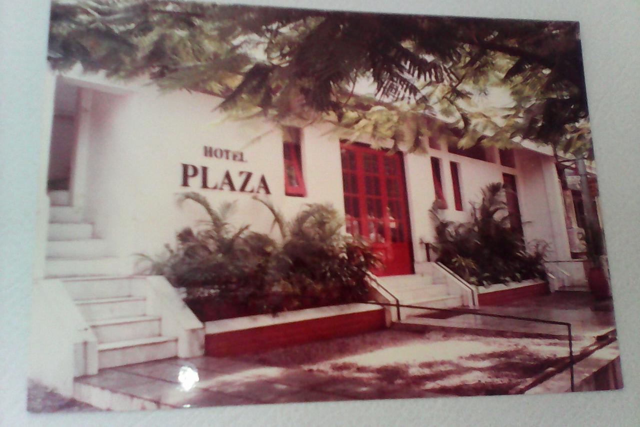 Hotel Plaza -Booking For Foreign Tourist- Jalgaon Экстерьер фото