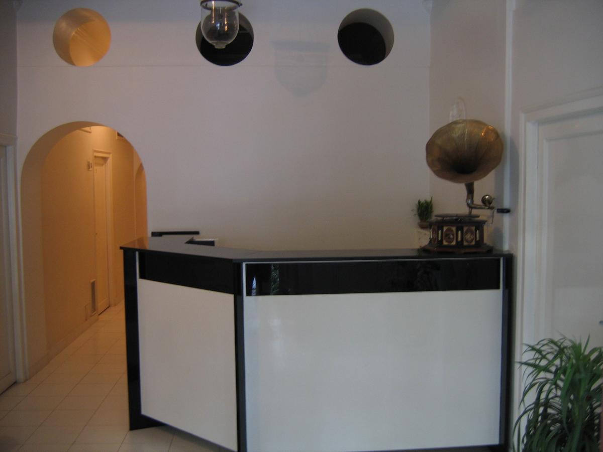 Hotel Plaza -Booking For Foreign Tourist- Jalgaon Экстерьер фото